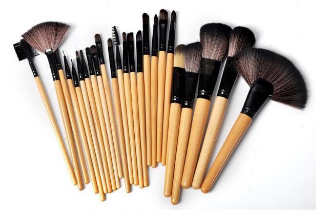 24-Piece Professional Makeup Brush Set – Eyebrow, Foundation, Eyeshadow & Face Brushes Kit