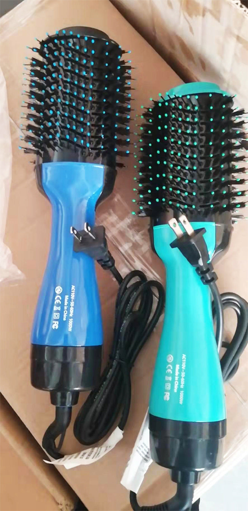 3-in-1 Hot Air Brush – Hair Dryer, Straightener & Curler for Salon-Style Blowouts