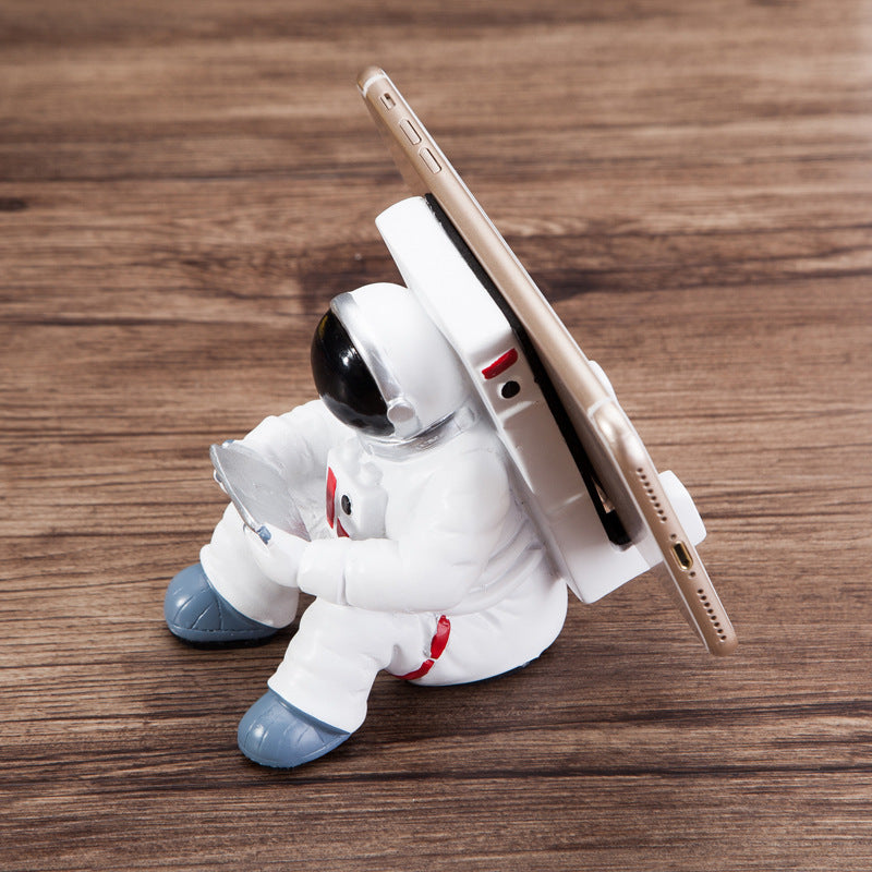 Creative Astronaut Phone Stand – Cute Spaceman Holder for Desk & Gift